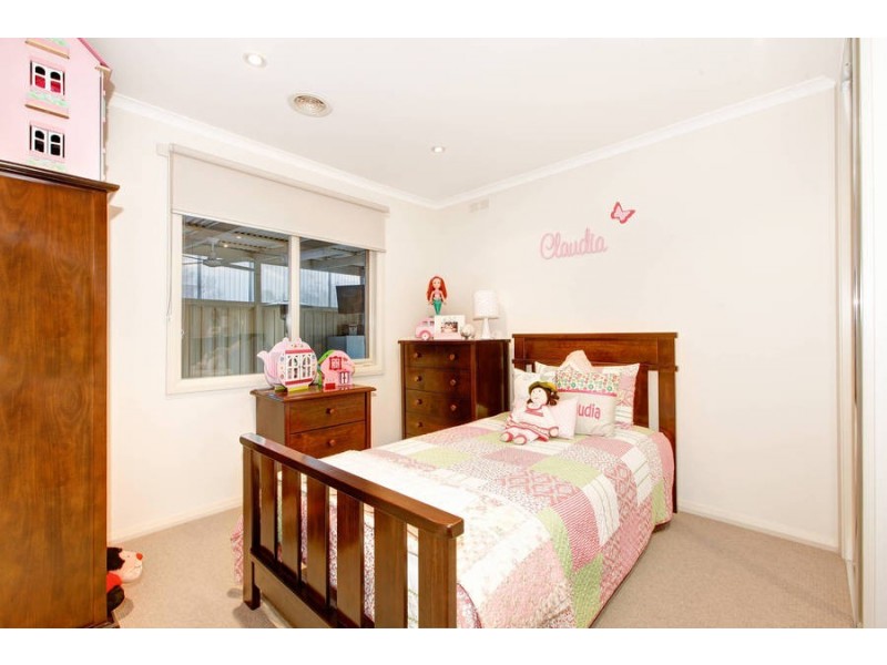 29 Coventry Drive, Werribee VIC 3030