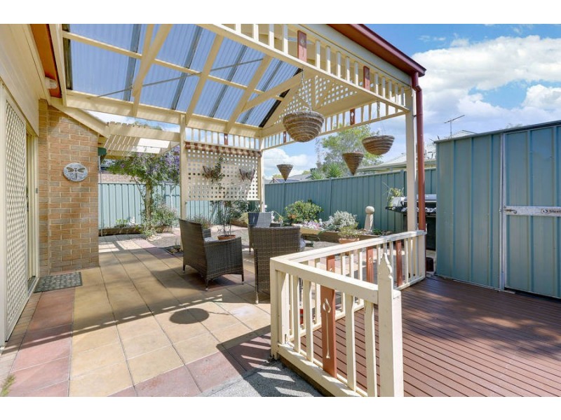 8 Pembroke Lane, Wyndham Vale VIC 3024