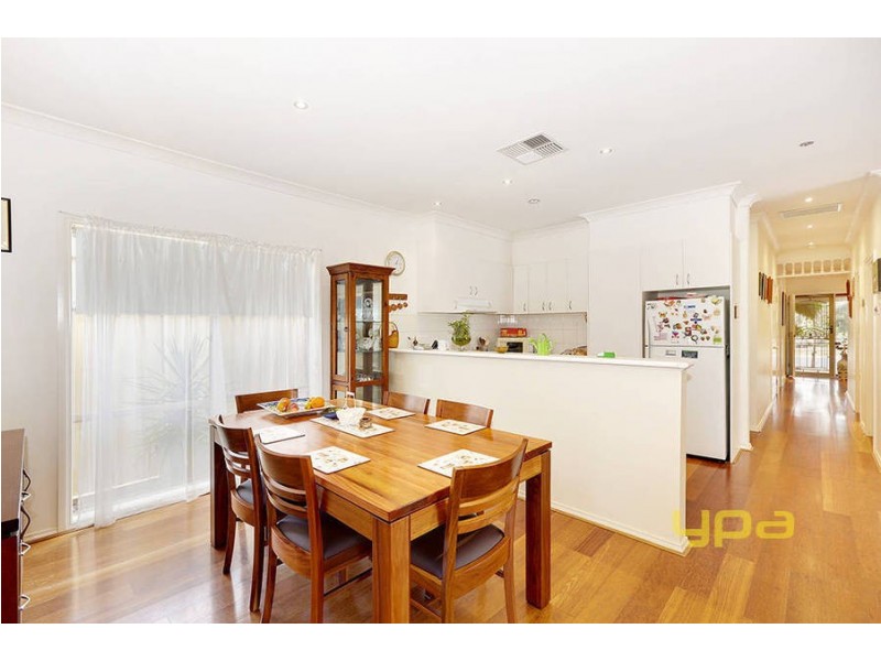 20 Hydefield Drive, Wyndham Vale VIC 3024