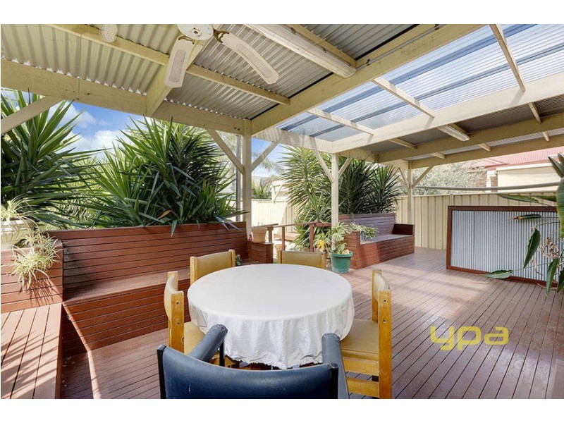 20 Hydefield Drive, Wyndham Vale VIC 3024