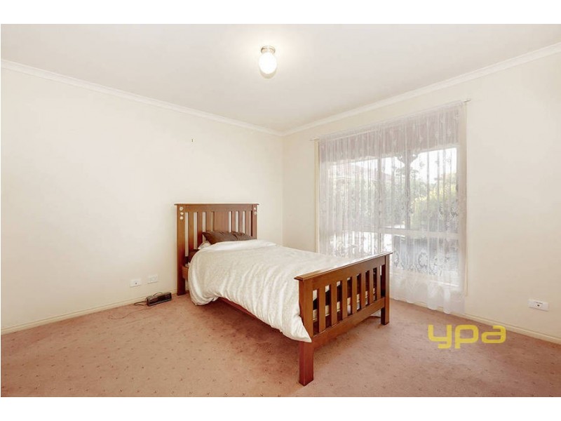2/21 Wattle Avenue, Werribee VIC 3030
