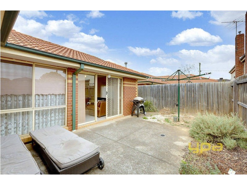 2/21 Wattle Avenue, Werribee VIC 3030