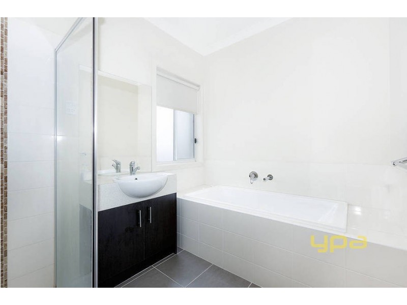 1 Woolybush Drive, Tarneit VIC 3029