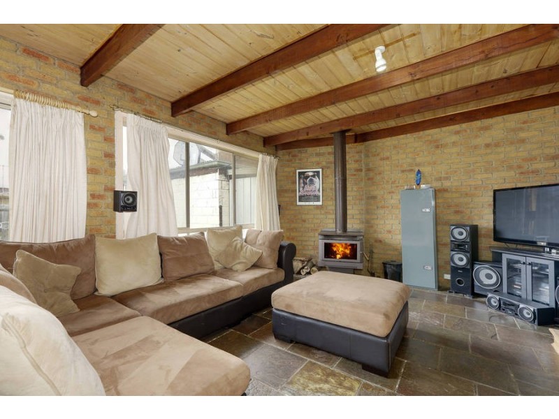 13 Patterson Avenue, Hoppers Crossing VIC 3029