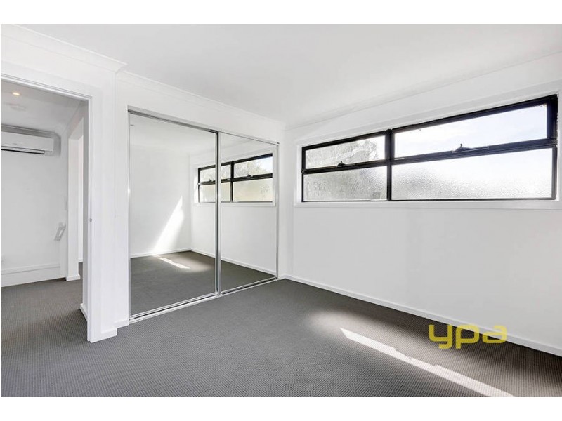 2/1A Glen Street, Werribee VIC 3030