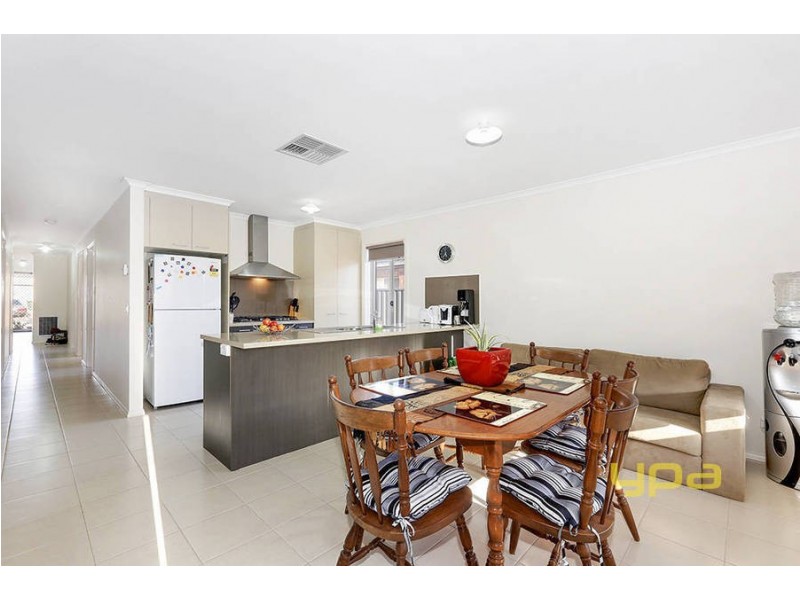 18 Lancewood Road, Wyndham Vale VIC 3024