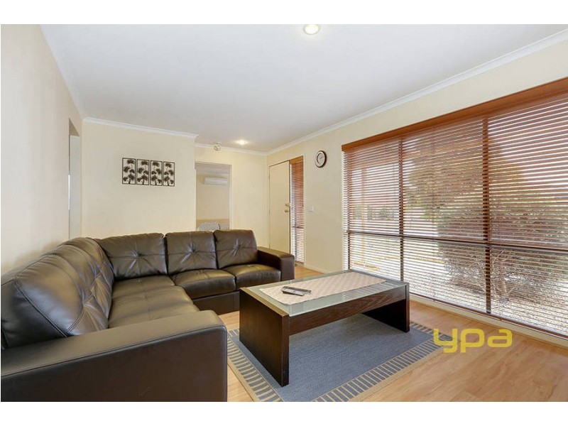 35 Breton Drive, Hoppers Crossing VIC 3029