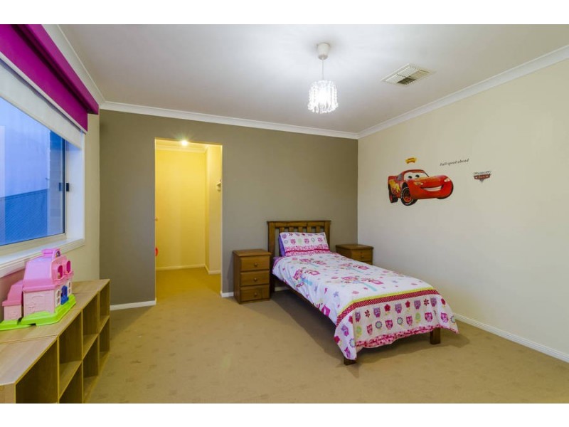 9 Hester Street, Tarneit VIC 3029