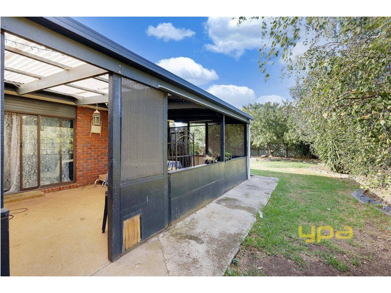 162 Greaves Street North, Werribee VIC 3030