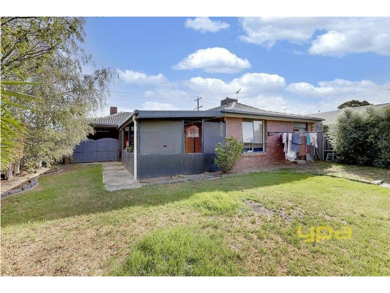 162 Greaves Street North, Werribee VIC 3030