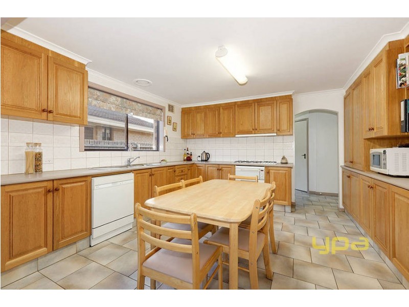 12 Woodville Park Drive, Hoppers Crossing VIC 3029