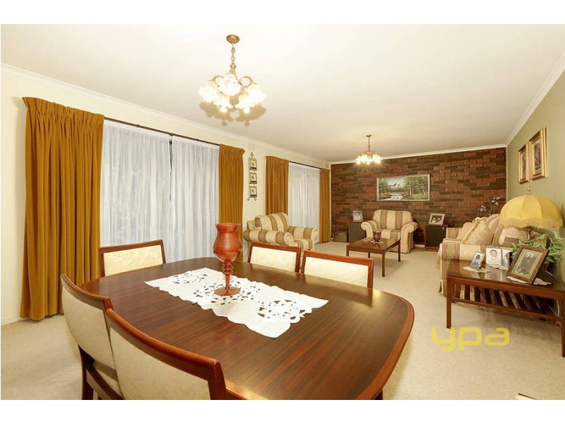 12 Woodville Park Drive, Hoppers Crossing VIC 3029