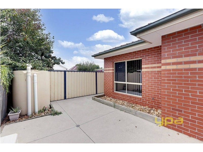 4/3-5 Mary Avenue, Werribee VIC 3030