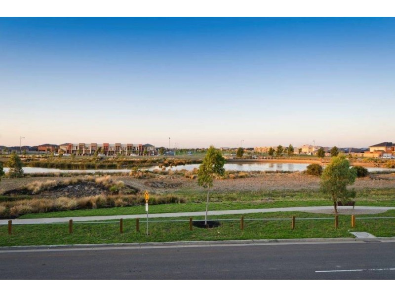 10/53-61 Rippleside Terrace, Tarneit VIC 3029