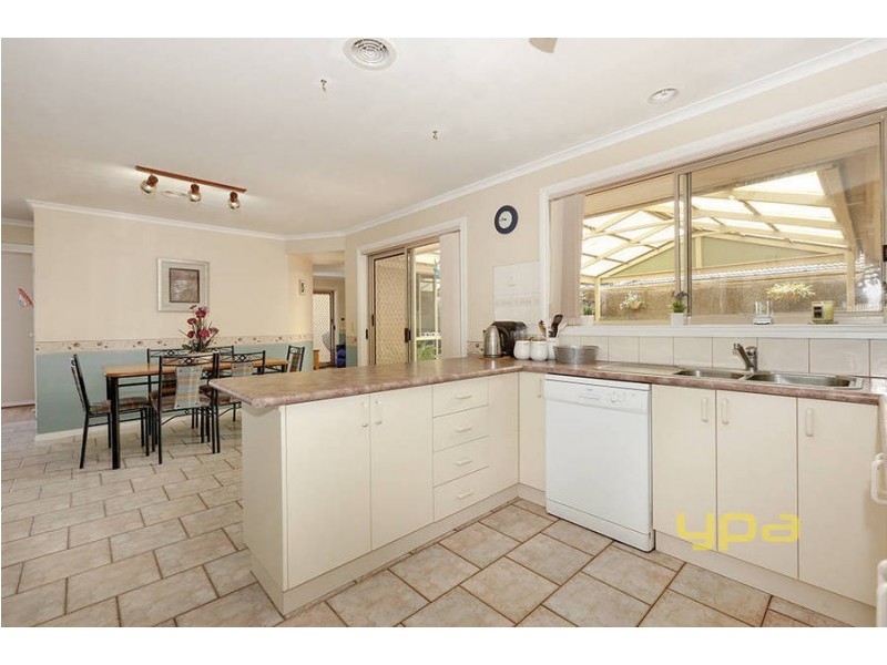 2 Carrington Close, Wyndham Vale VIC 3024