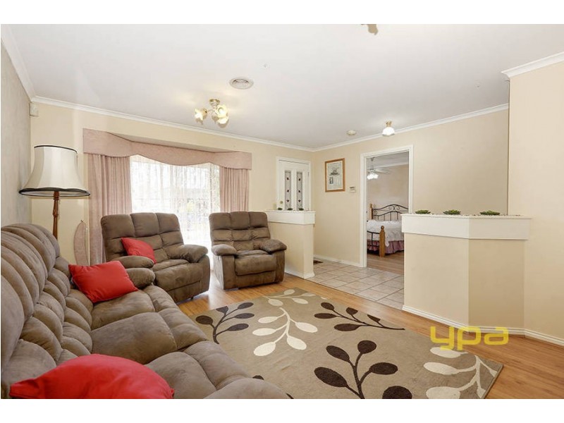 2 Carrington Close, Wyndham Vale VIC 3024