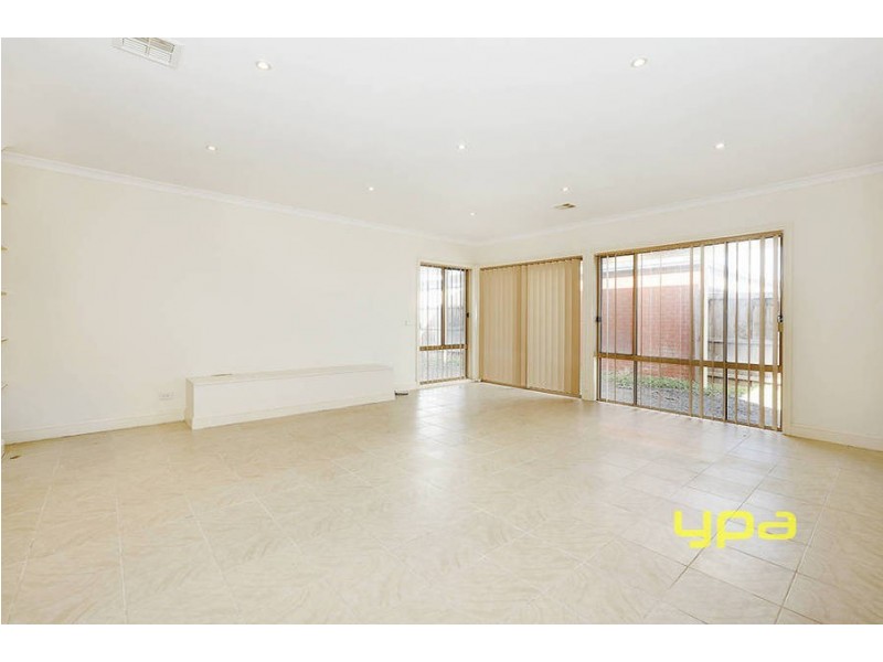 5 Solander Grove, Tarneit VIC 3029