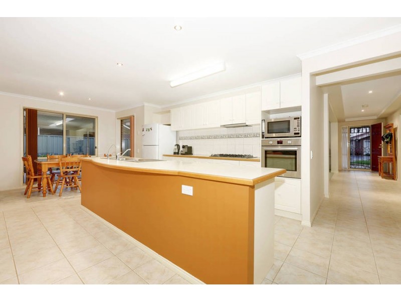 5 Balmoral Close, Wyndham Vale VIC 3024