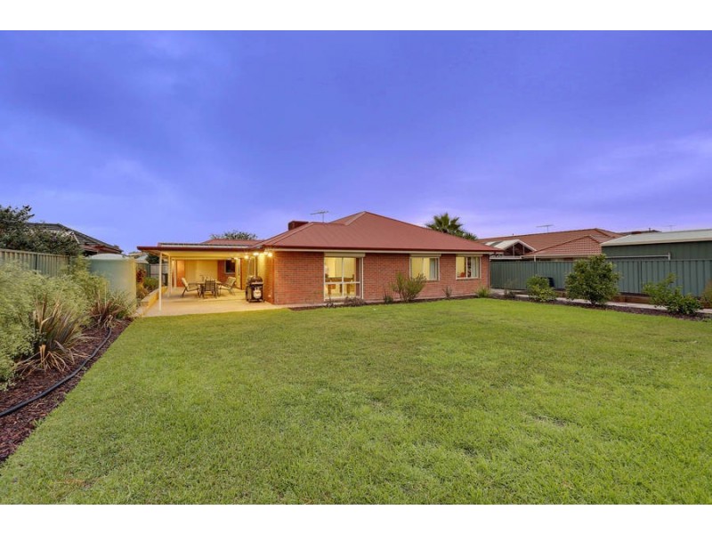 5 Balmoral Close, Wyndham Vale VIC 3024