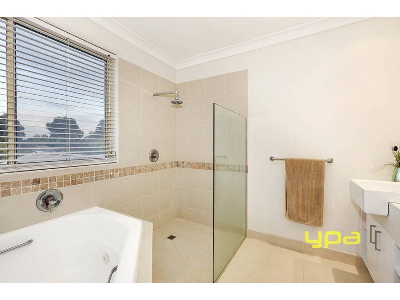 23 River Park Court, Werribee VIC 3030