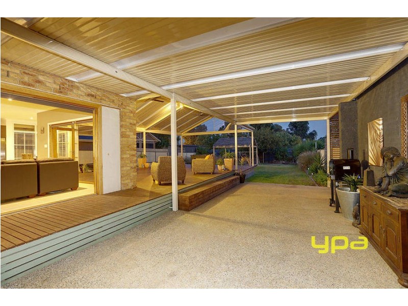 23 River Park Court, Werribee VIC 3030