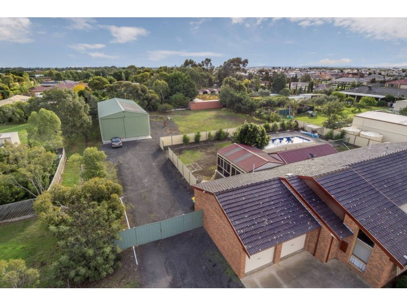 2 Leatherwood Drive, Hoppers Crossing VIC 3029