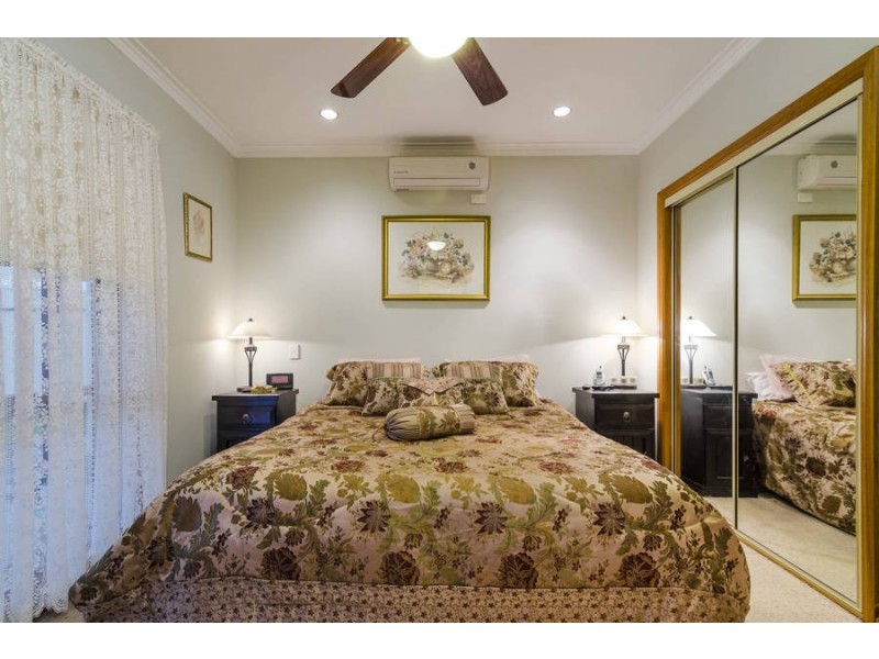 2 Leatherwood Drive, Hoppers Crossing VIC 3029