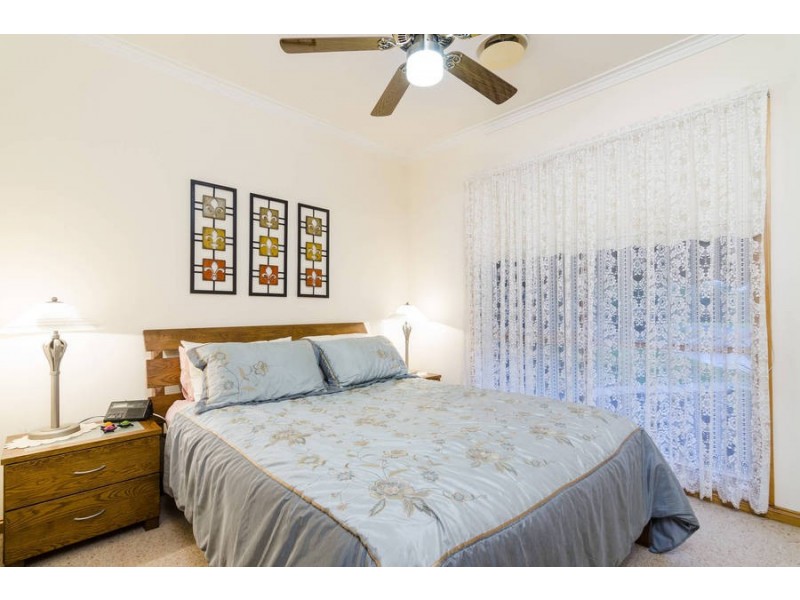 2 Leatherwood Drive, Hoppers Crossing VIC 3029