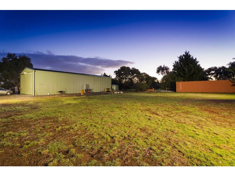 2 Leatherwood Drive, Hoppers Crossing VIC 3029