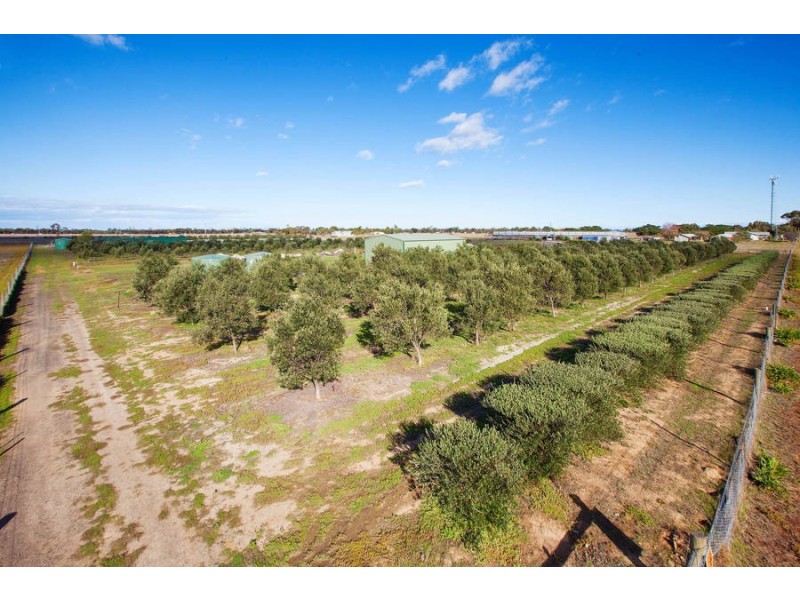 70 Regent Street, Little River VIC 3211