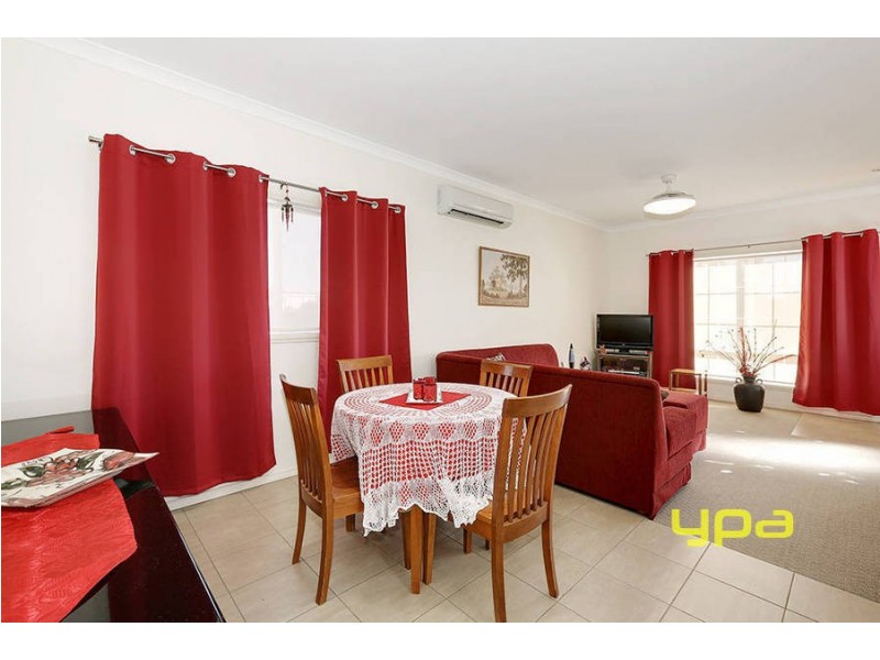 28/150 Bulban Road, Werribee VIC 3030