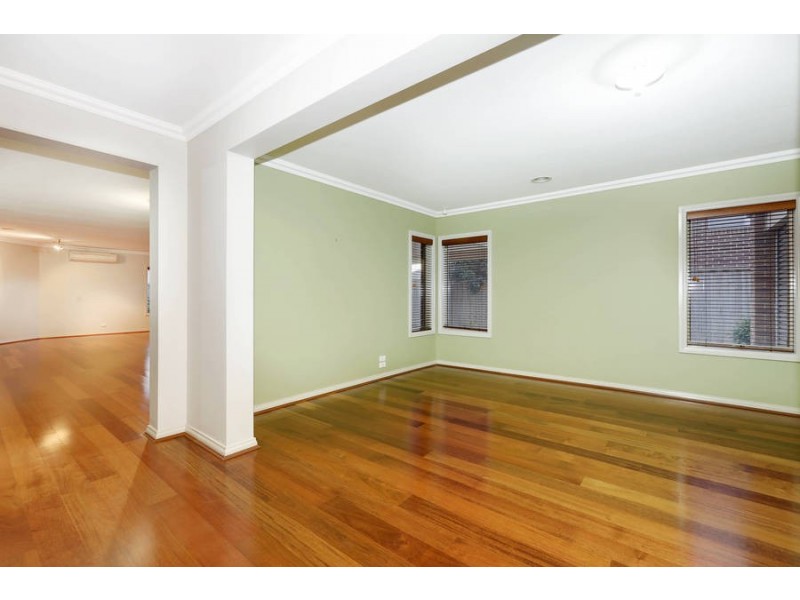 13 Highland Place, Tarneit VIC 3029