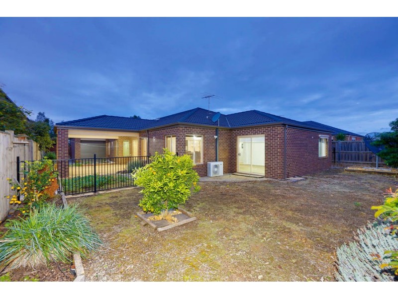 13 Highland Place, Tarneit VIC 3029