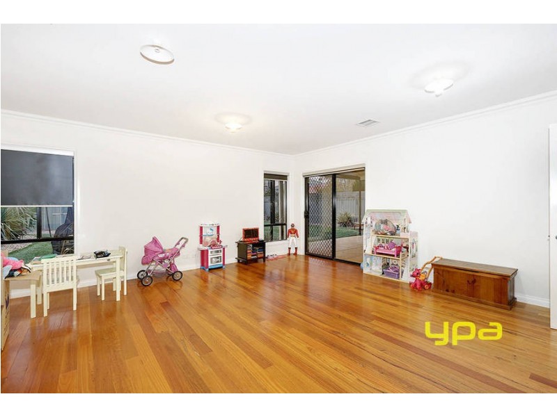 90 Riversdale Drive, Tarneit VIC 3029