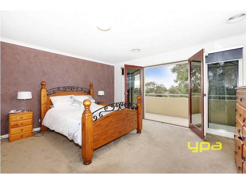 90 Riversdale Drive, Tarneit VIC 3029