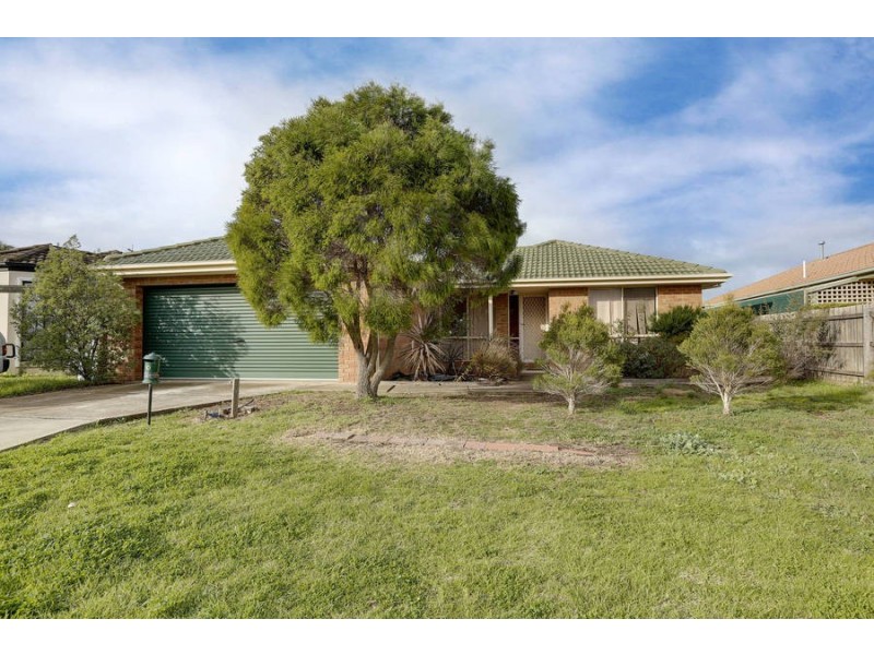 10 Chigwell Court, Hoppers Crossing VIC 3029