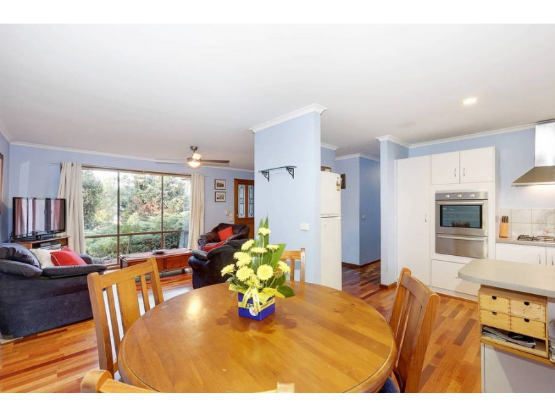 49 Iluka Drive, Werribee VIC 3030