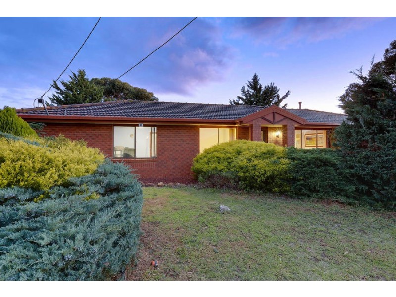 49 Iluka Drive, Werribee VIC 3030