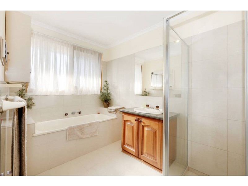 206 Bellbridge Drive, Hoppers Crossing VIC 3029