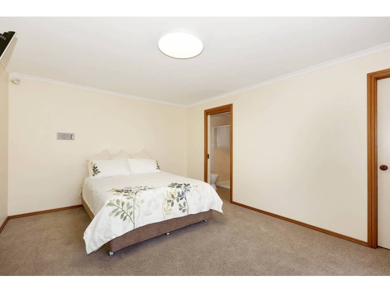 206 Bellbridge Drive, Hoppers Crossing VIC 3029