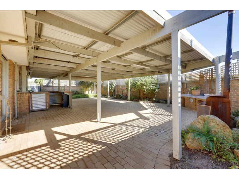 206 Bellbridge Drive, Hoppers Crossing VIC 3029