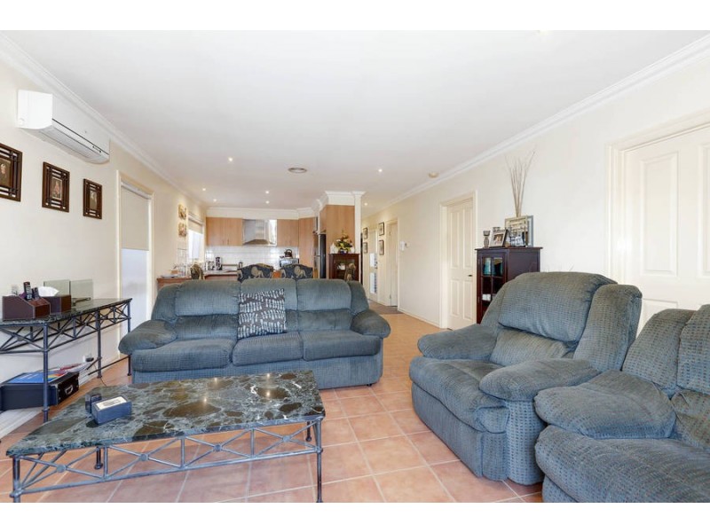 1/20 Cootamundra Court, Werribee VIC 3030