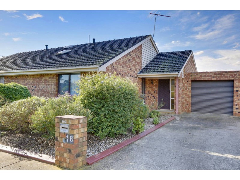 16/66 Duncans Road, Werribee VIC 3030