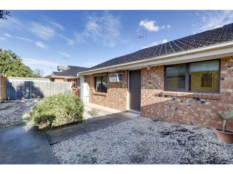 16/66 Duncans Road, Werribee VIC 3030