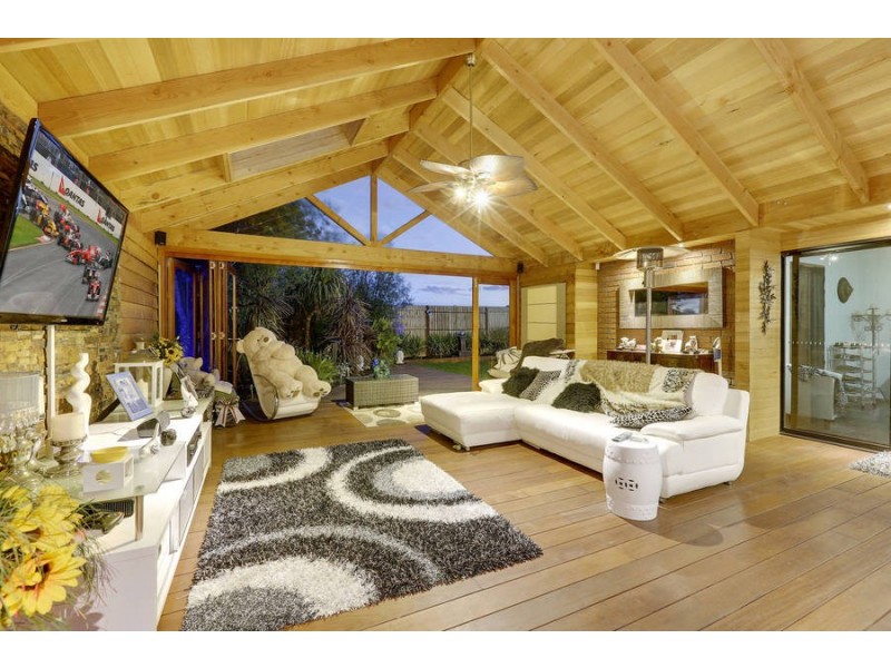 35 Flemington Crescent, Werribee VIC 3030