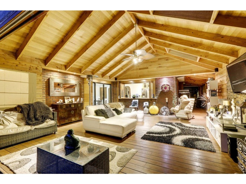 35 Flemington Crescent, Werribee VIC 3030