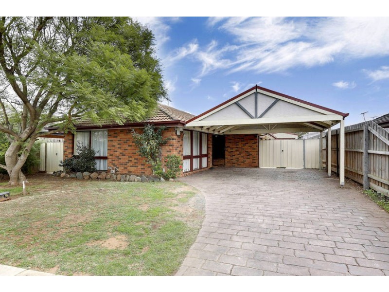 35 Derwent Road, Werribee VIC 3030