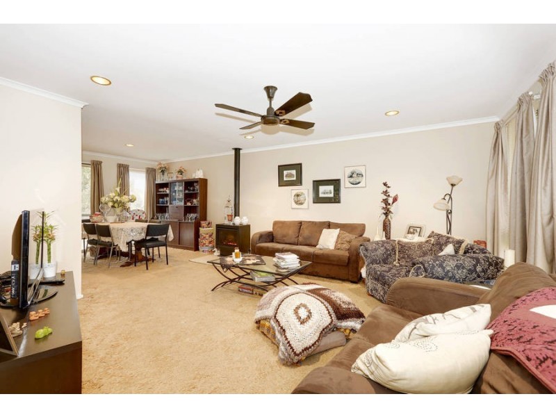 25 Ridge Drive, Wyndham Vale VIC 3024