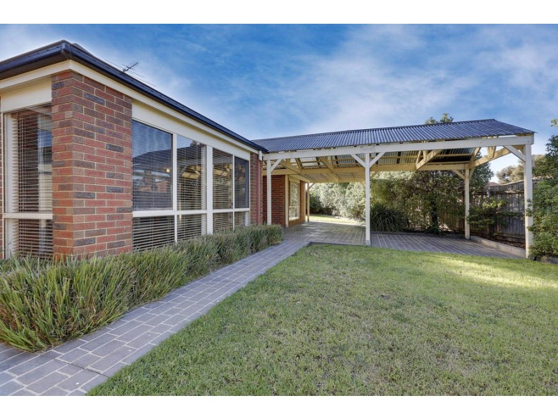 6 Glenwood Close, Hoppers Crossing VIC 3029