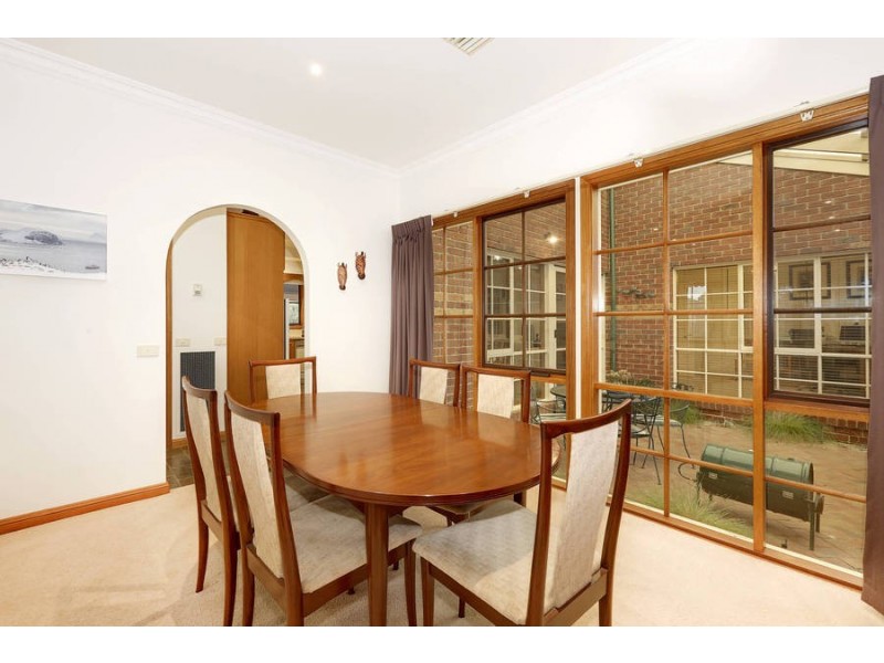 52 St Andrews Drive, Werribee VIC 3030